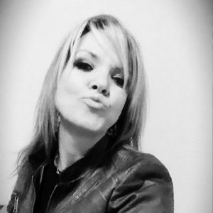 Meet your Posher, Becca